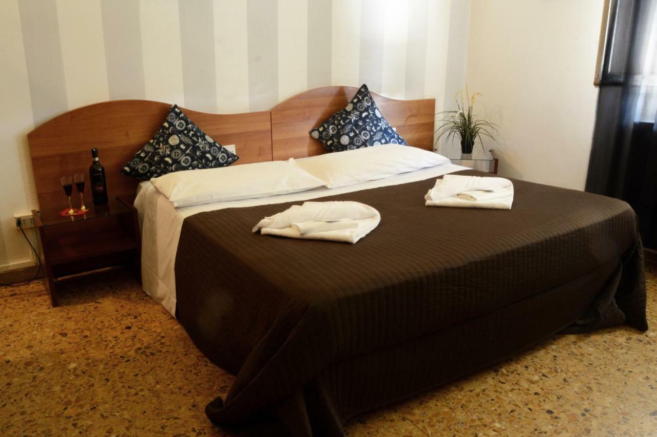 Dariusfirenze B&B Buitenkant foto